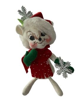 Anna Lee 2007 Silver Snowflake White Mouse Red scarf Hat Rare Christmas Winter